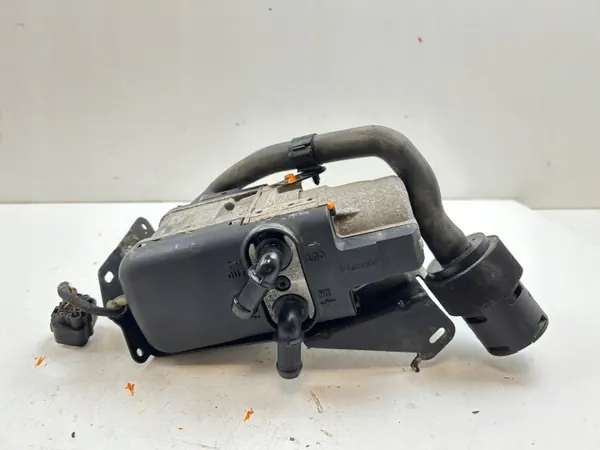 Stadsverwarming Land Rover Evoque II OEM K8D218K463BB image 7