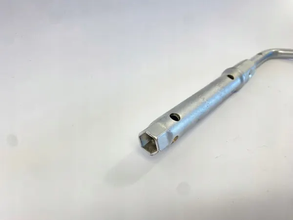 Clé de roue Mercedes OEM 1235810001 - Heyco image 5