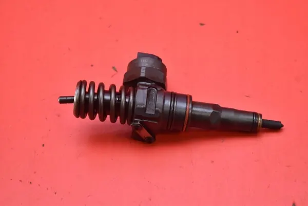 Pompe d'injection OEM 038130073J pour VW Golf 4 1.9 TDI image 4