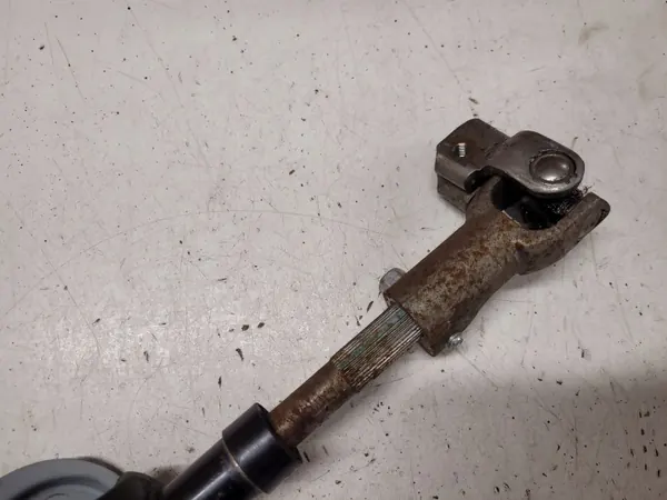 Ohjauspylvään risti OEM JUT73949 Hyundai Santa Fe image 3