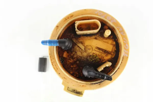 Polttoainepumppu OEM 5N0919050C VW Tiguan 2.0 TDI:lle image 6