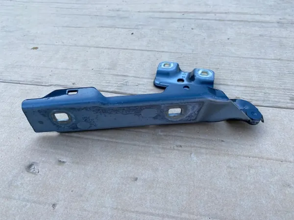 Bisagra capó Audi A1 82A derecha delantera OEM 82A823302 image 3