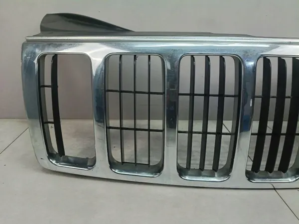 Grille Jeep OE WK 05-08 OEM grill wk - Chromé image 5