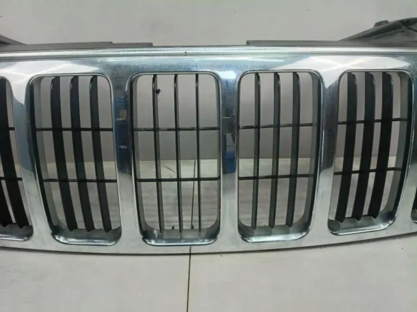 Grille Jeep OE WK 05-08 OEM grill wk - Chromé image 6