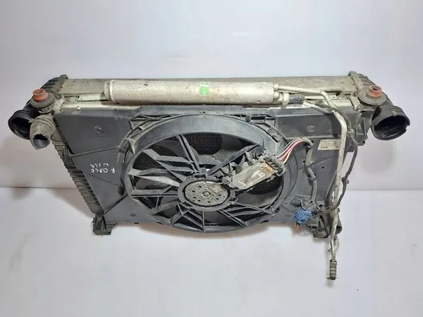 Mercedes-Benz B W245 2009 Radiator en Ventilator Set A1695002593 image 10