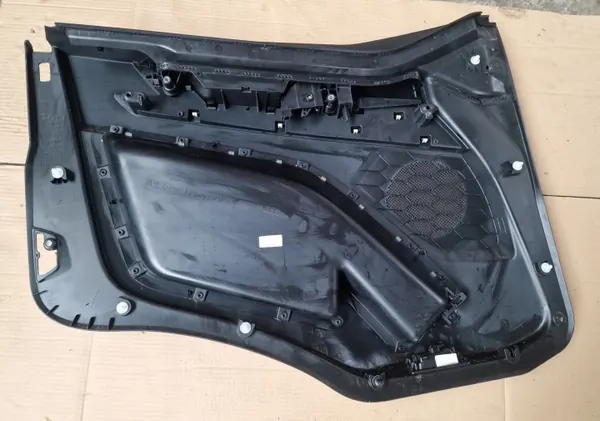Iveco S-WAY Oikea Ovenpaneeli OEM 5802243840 image 7