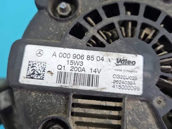 Generaattori Mercedes W212 2.2 CDI A0009068504 image 6