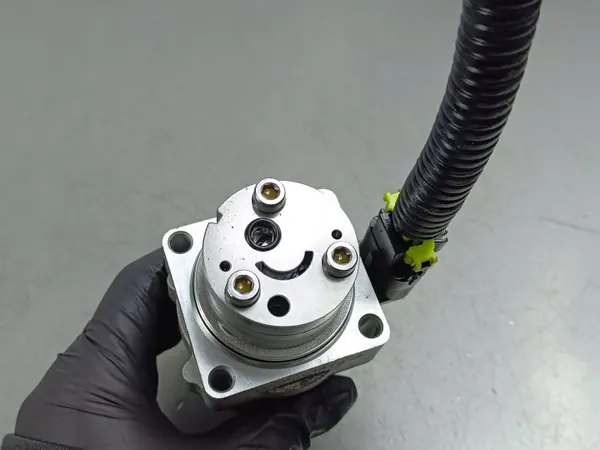 Moteur réducteur Genesis GV70 OEM 349310M010 image 3