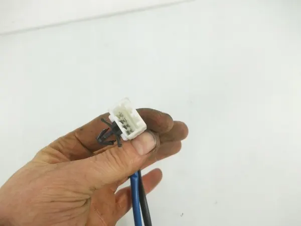 Bakre säkerhetsbältesspänne OEM 85GHHHR för Hyundai i20 image 3