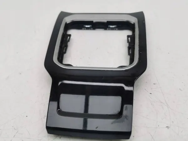 Cadre gauche Volkswagen T-Roc 2018 OEM 2GA711456A image 2
