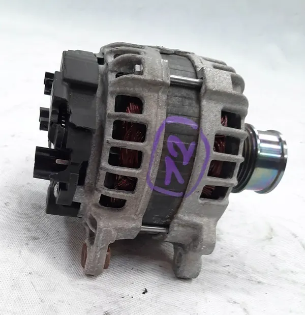 VW Audi Skoda Seat Vaihtovirtageneraattori 04C903023L image 5