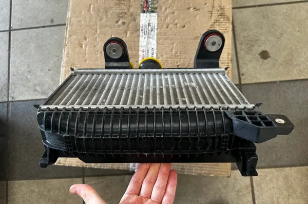 OEM 365804258 Intercooler voor Peugeot 3008/5008 III image 6
