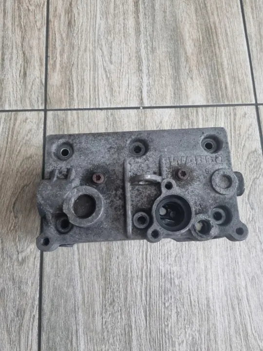 Tête de compresseur d'air OEM RENAULT MAGNUM PREMIUM DXI image 2