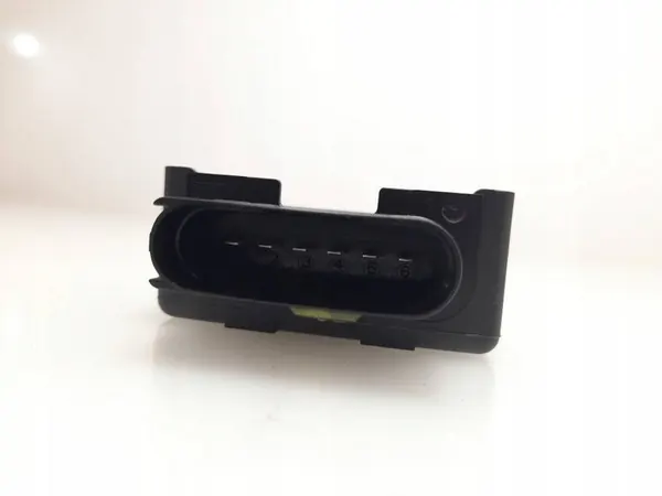 Module de contrôle de pompe à carburant AUDI A3 8V Q3 5Q0906121D image 3