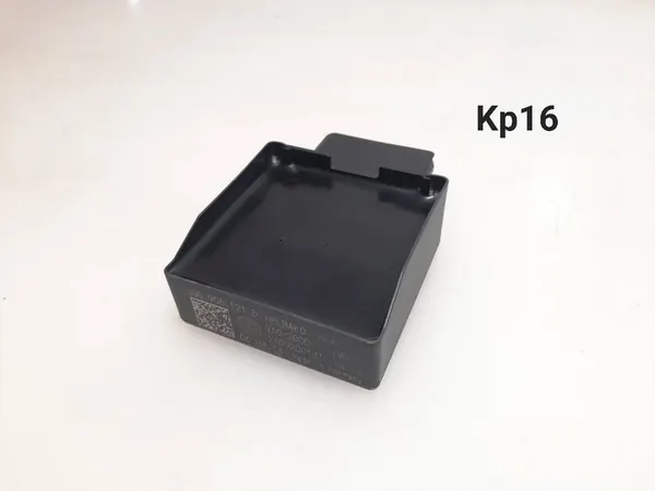 Module de contrôle de pompe à carburant AUDI A3 8V Q3 5Q0906121D image 4