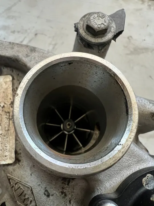 Turbocompresor Citroen Peugeot 1.2 THP image 10