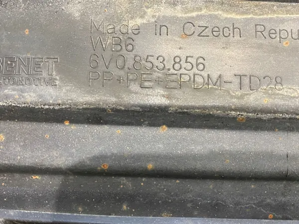 Skoda Fabia III HB Right Side Trim Monte Carlo 6V0853856 image 7