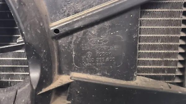 Radiateur d'eau 0130303900 1.8 TDCI Ford Focus MK1 image 5
