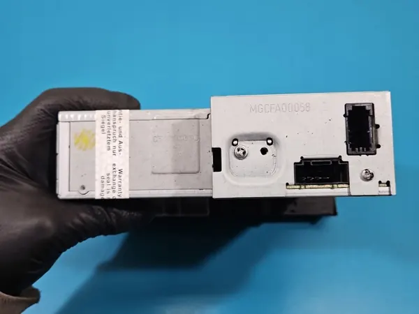 Trocador CD Audi OEM 8T1035110C - Estado Usado image 7