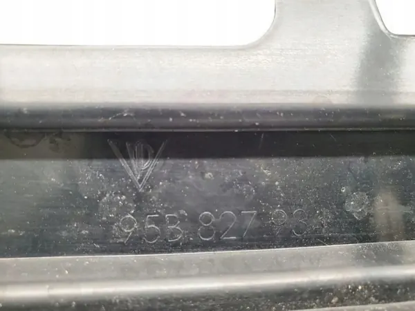 Spoiler Porsche Macan OEM 95B827934 - Occasion image 7