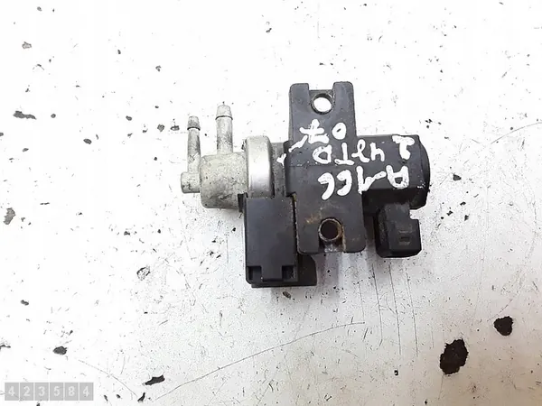 2007 Alfa Romeo 166 Válvula de vácuo 55188059 image 3