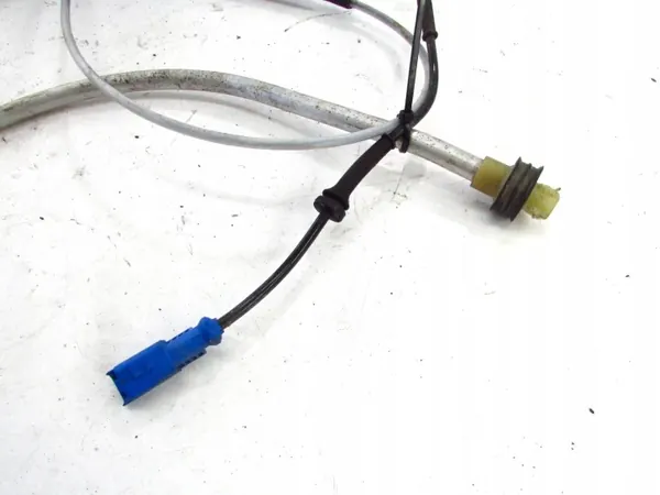 Tambour de frein PEUGEOT 208 droit arrière OEM 12-18r image 3