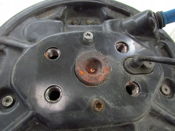 Tambour de frein PEUGEOT 208 droit arrière OEM 12-18r image 5