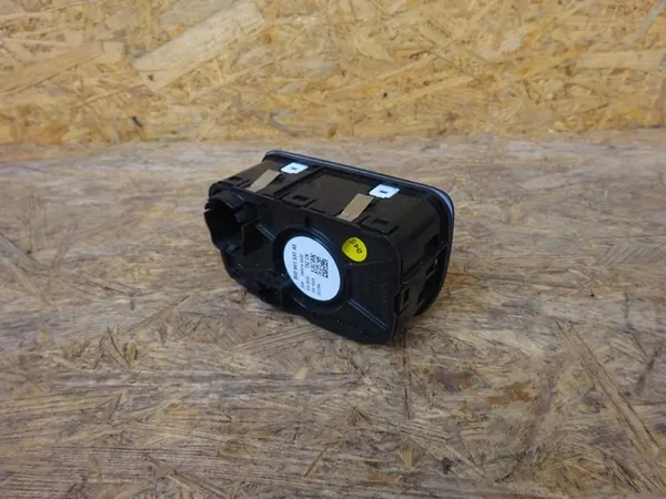 AUDI A3 8V 12-18 Lichtschakelaar 8V0941531AE image 3