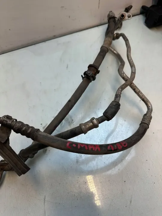 Ford servostyrningsslang OEM 352423 - Begagnad image 2