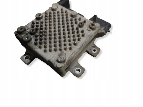 Module direction assistée Subaru Legacy OEM E271058013 image 3