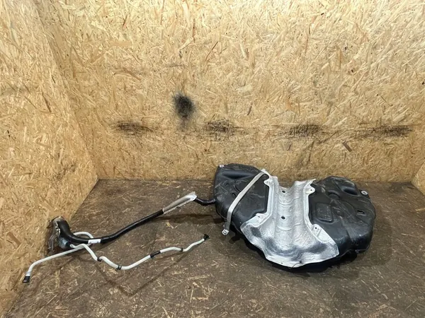 Tanque de Combustível Completo Mercedes W167 580E image 2