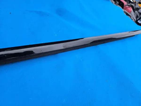 Junta cristal puerta trasera OEM QUA9064 lado derecho BMW 3 G21 image 3