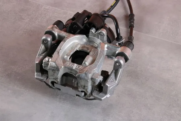 MINI F54 F55 F56 F57 Oikea Takajarrusatula OEM 8831988 image 6