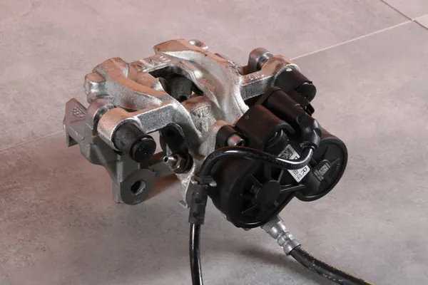 MINI F54 F55 F56 F57 Oikea Takajarrusatula OEM 8831988 image 7