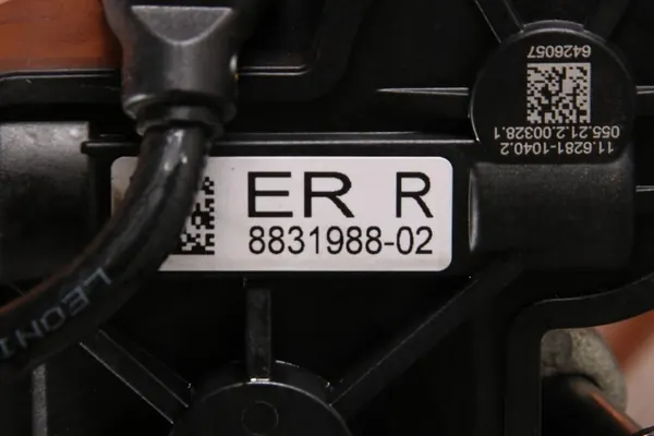 MINI F54 F55 F56 F57 Oikea Takajarrusatula OEM 8831988 image 9