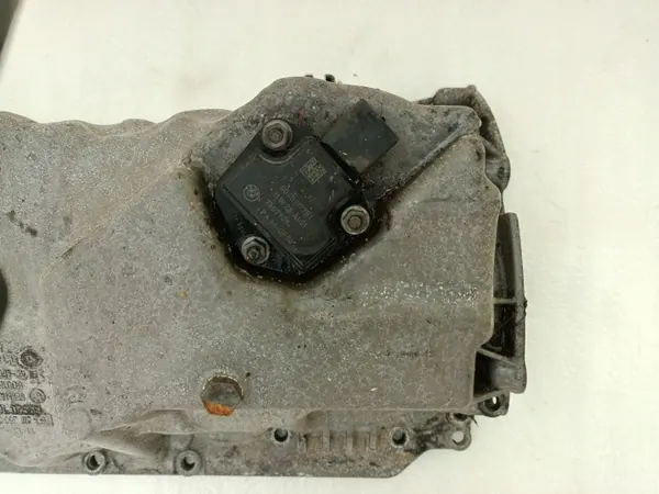 BMW OEM 7812360 Cárter de aceite para motores N47 2.0D/2.5D image 6