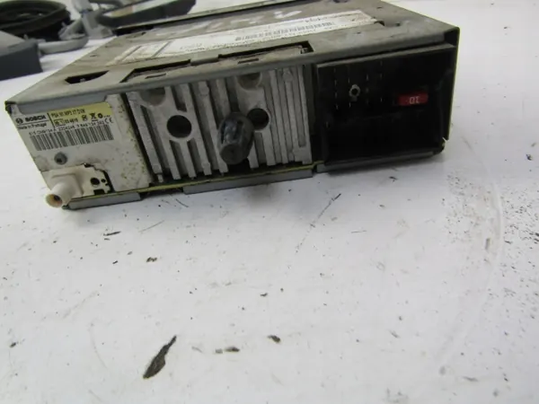 Radio OEM 9666968177 para Peugeot Citroen - Usado image 3