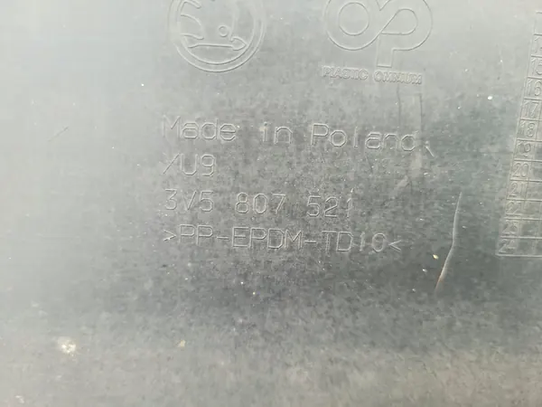 SKODA SuperB III | Bakre stötfångarspröt SEDAN 3V5807521 image 5