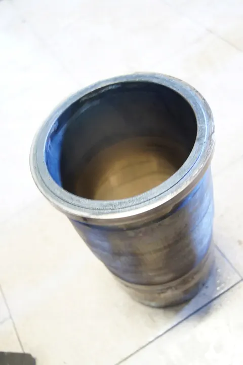 Manga de cilindro do motor Volvo FH4 image 1