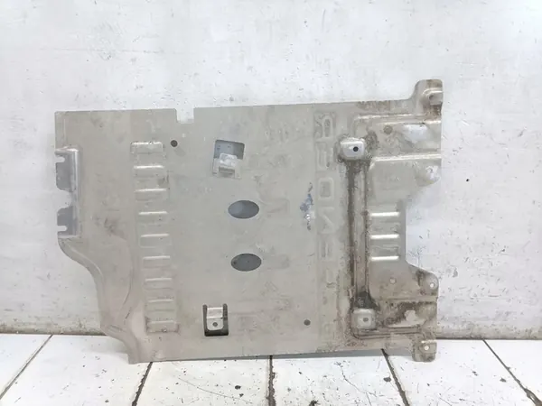 Land Rover Defender L663 Lower Shield L8B2-6E028-AB image 3