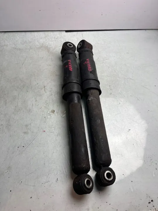 Opel Vivaro takajousitus OEM 655 image 2