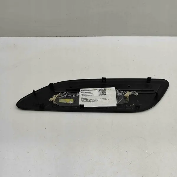 OEM J8A2-16C629-AC vänster motorhuvsplug Range Rover Velar image 3