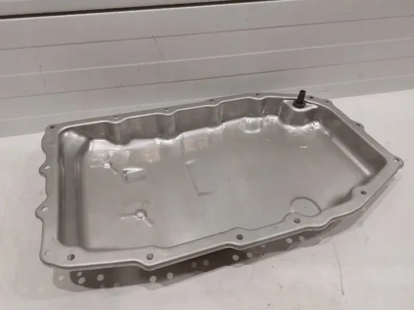 Cárter de transmissão Chevrolet Camaro OEM 24274616 image 2