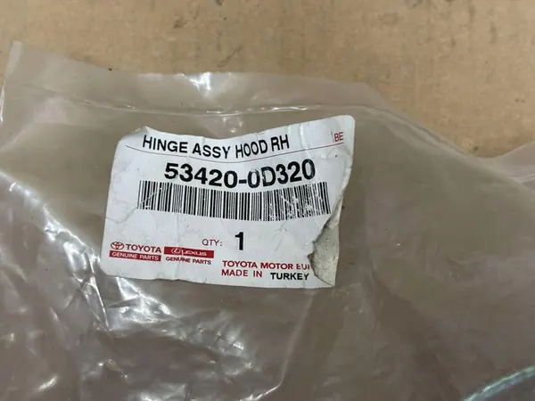 Bisagra de capó izquierda Toyota Yaris image 2