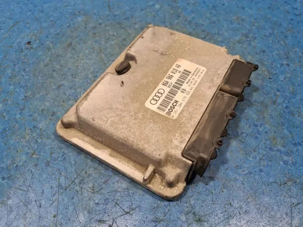 Motorsteuergerät AUDI A3 8L 1.8T OEM image 3