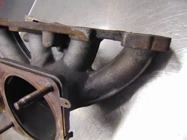 Pakoputken keräin OEM 423586 Citroen C2:lle image 6