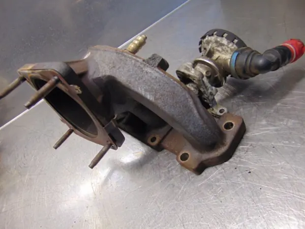 Pakoputken keräin OEM 423586 Citroen C2:lle image 9