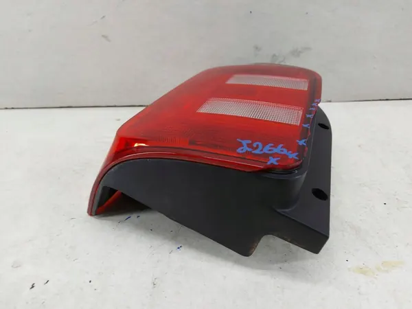 Luz trasera izquierda Volkswagen Transporter Caravelle T6 OEM 7e0945095q image 6