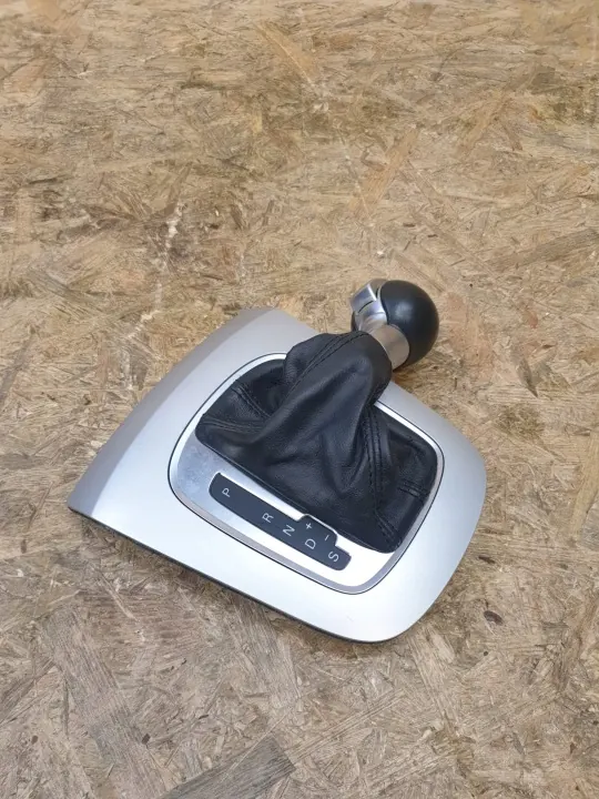 Cadre de levier de vitesse Audi Q3 8U S Tronic OEM image 2