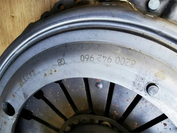 VOLANTE DE DUAL MASSA RENAULT MASTER III IV 2.3 DCI image 5